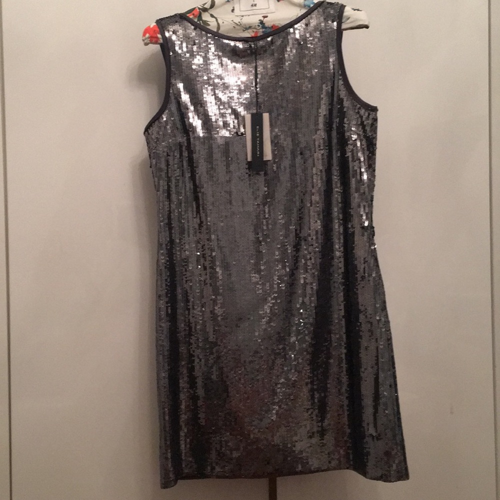 Elie Tahari silver sequence cocktail mini dress